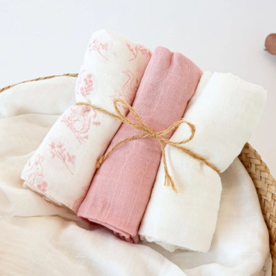 SET 3 MUSSOLE ROSA, BIANCHE E CON STAMPA ANIMALI 70X70 CM